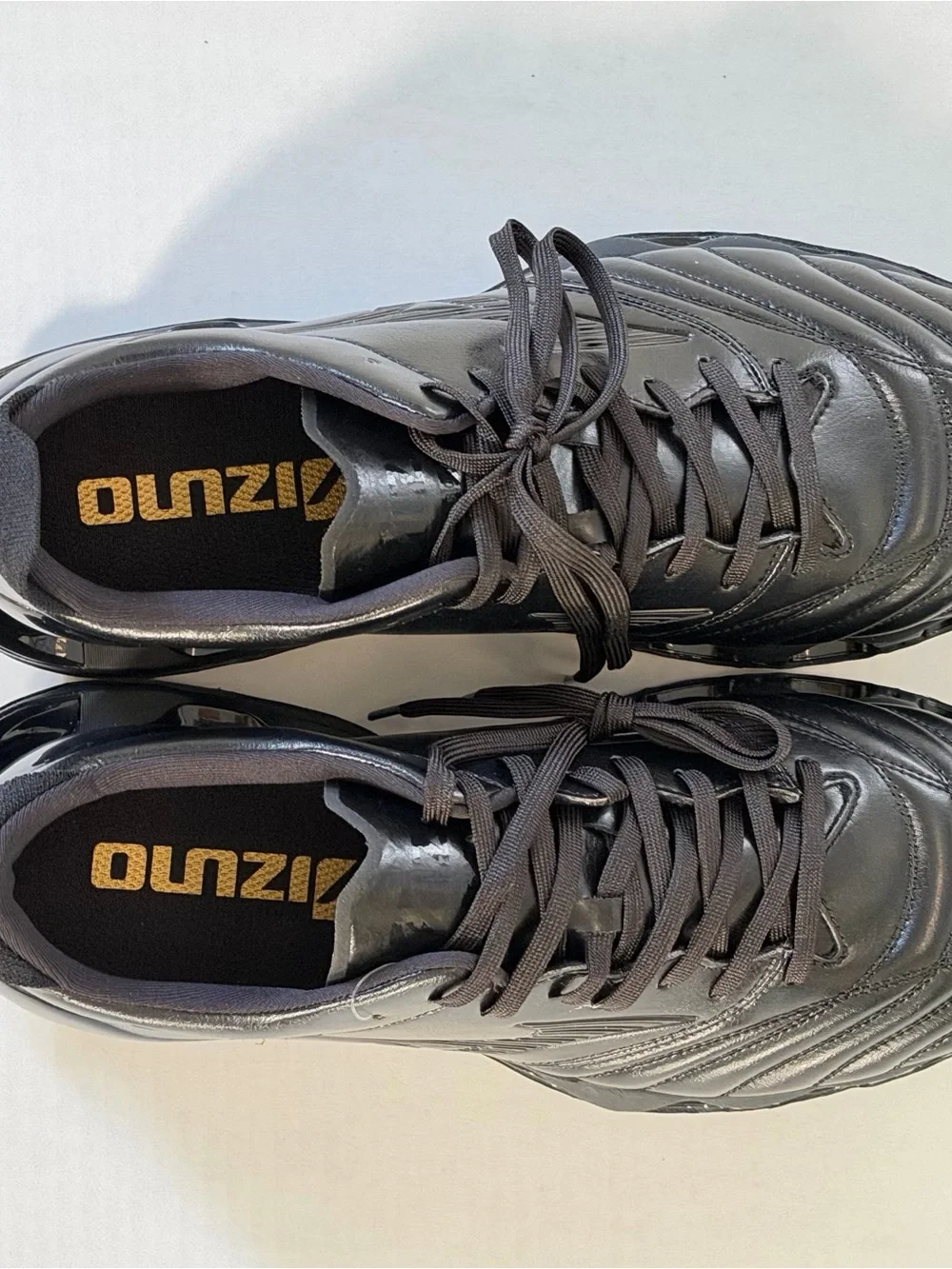 Mizuno Men’s Black Athletic Wave-Style Sneakers Size 11, New